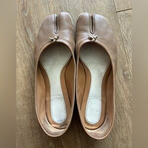 Margiela Tabi in tan 36.5